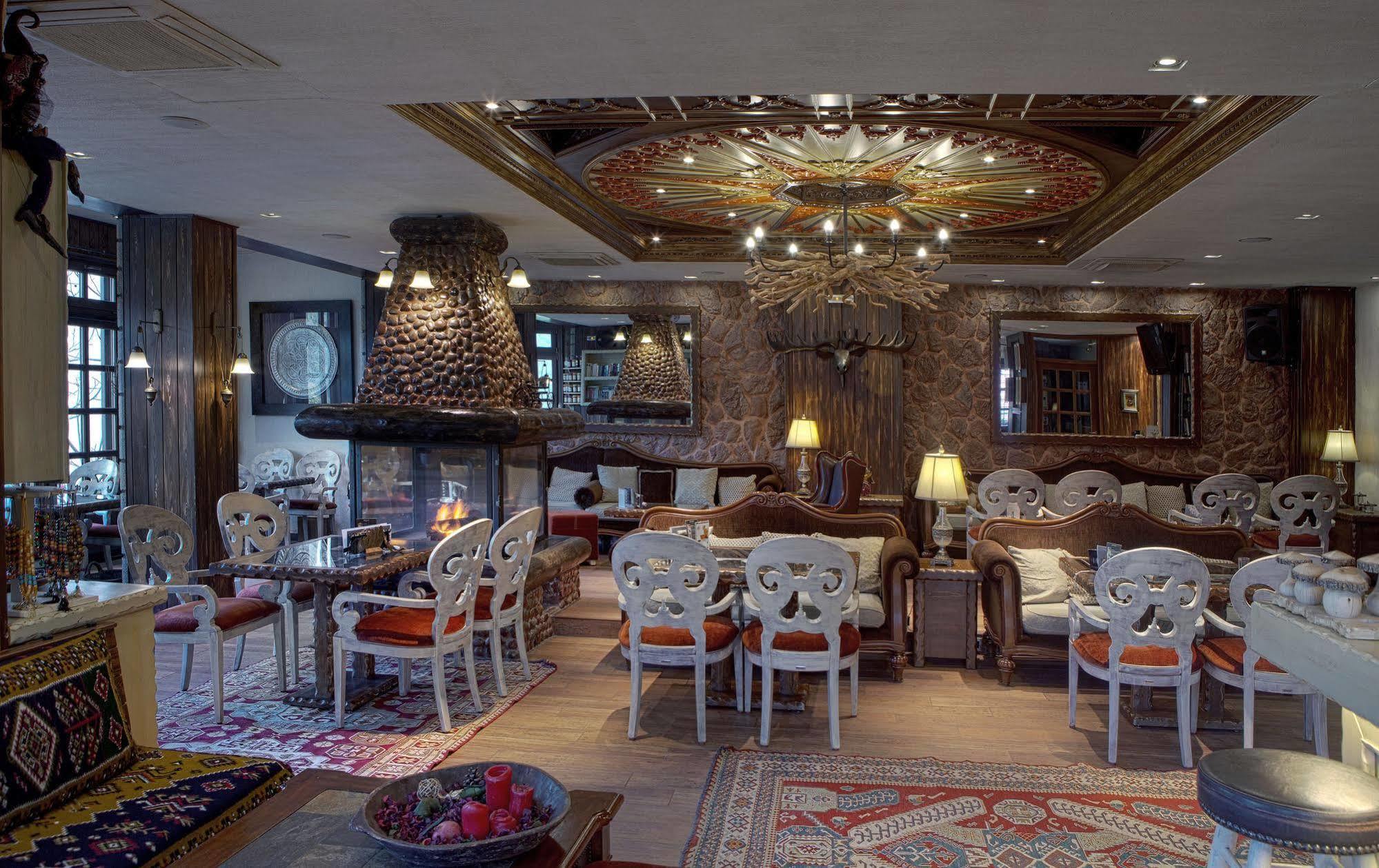 AROMA DRYOS SPA&ECO Hotel Metsovo Eksteriør billede