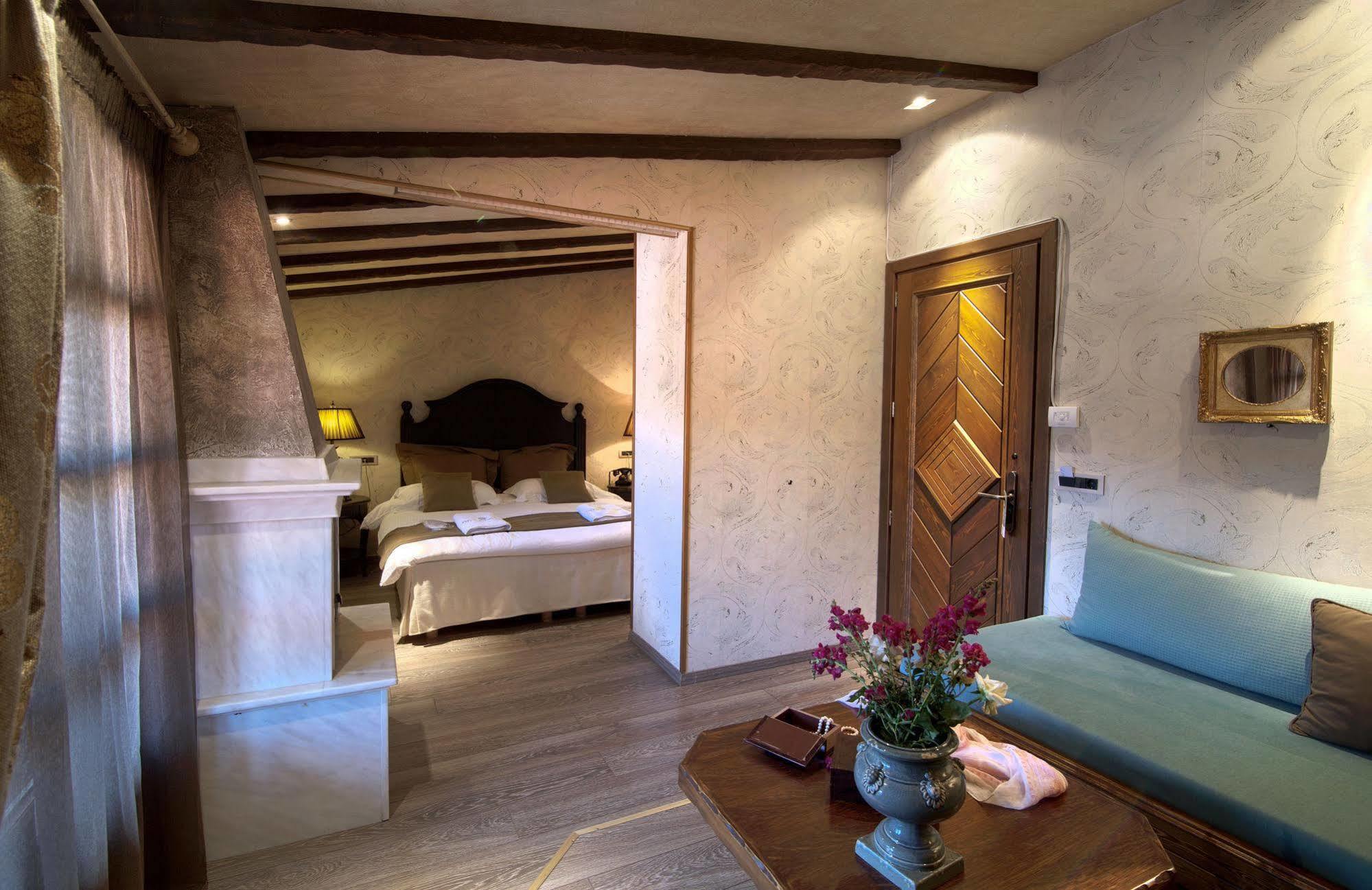 AROMA DRYOS SPA&ECO Hotel Metsovo Eksteriør billede