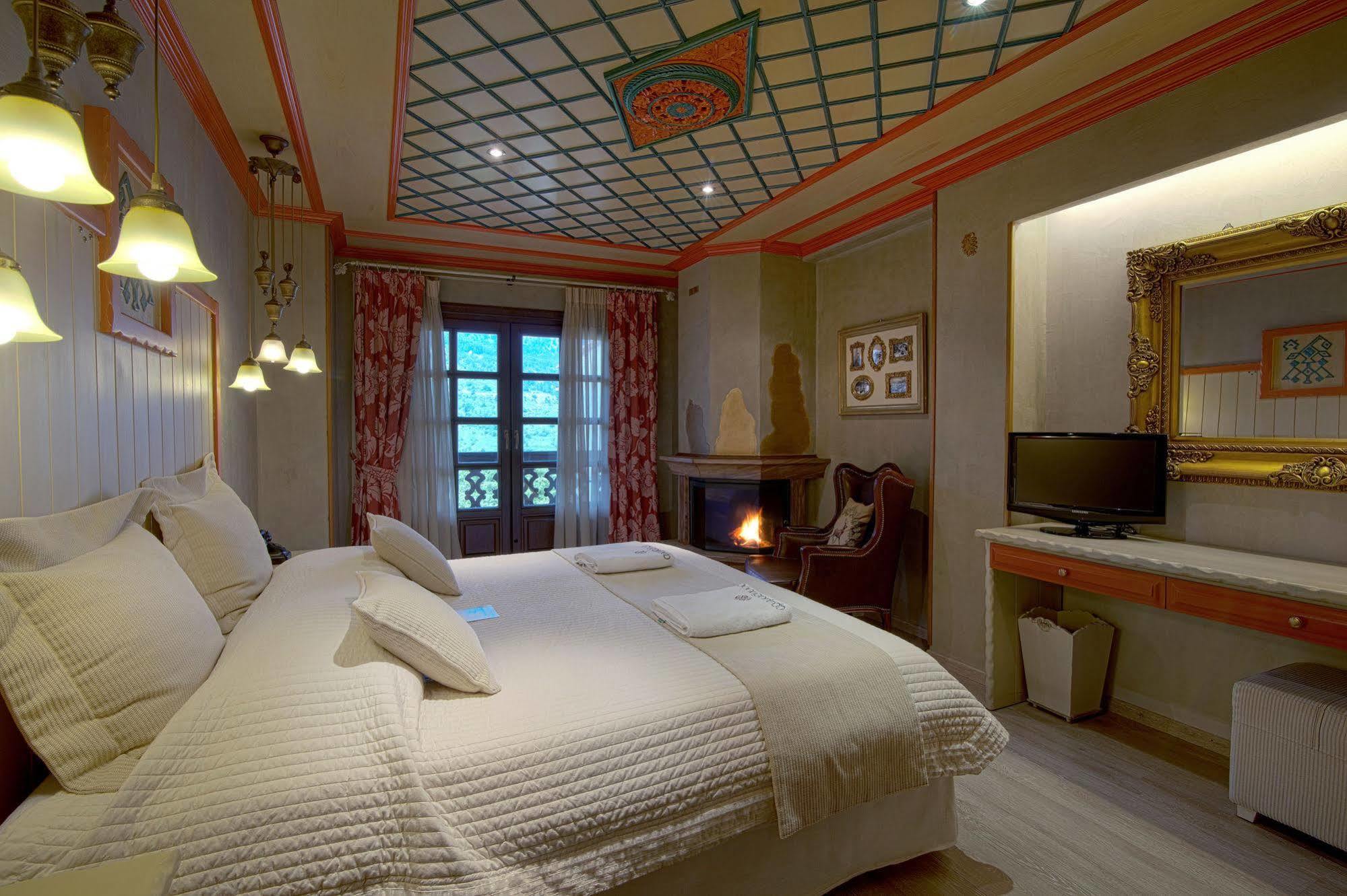 AROMA DRYOS SPA&ECO Hotel Metsovo Eksteriør billede
